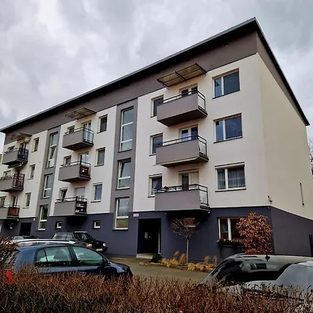 Apartament Slnecny V Blizkosti Historickeho Centra Free Parking Trenčín