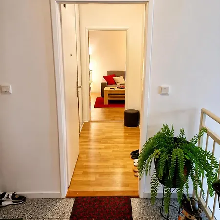 Slnecny ,dobra Adresa-free Parking