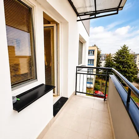 Slnecny ,dobra Adresa-free Parking * Trenčín
