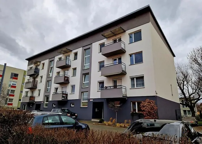 아파트 Slnecny V Blizkosti Historickeho Centra Free Parking Trenčín