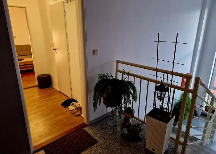 Slnecny ,dobra Adresa-free Parking