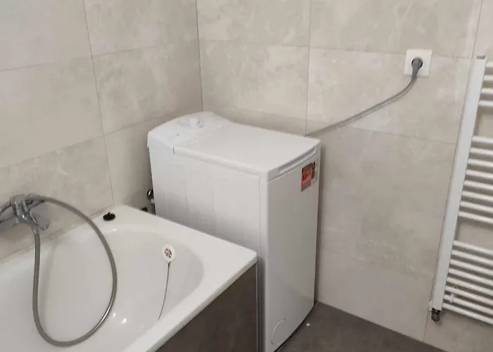 Slnecny ,dobra Adresa-free Parking *